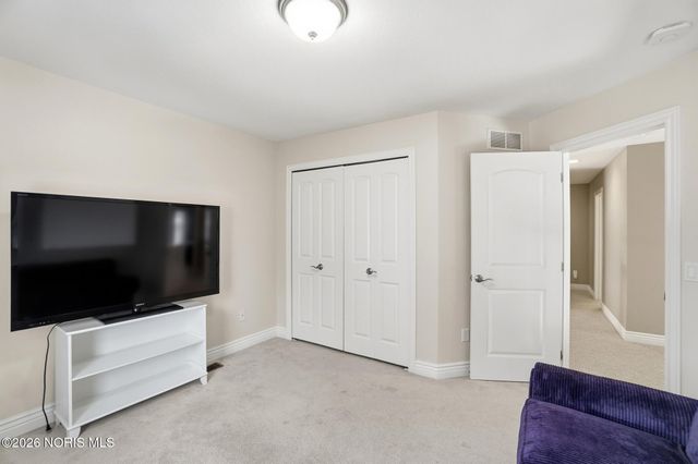 2334 Sunflower Court, Perrysburg, OH 43551