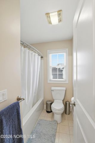 2334 Sunflower Court, Perrysburg, OH 43551