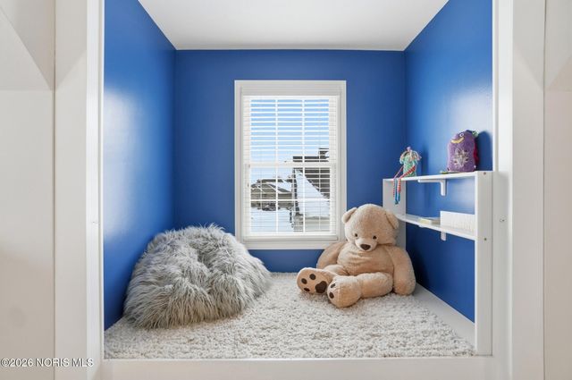 2334 Sunflower Court, Perrysburg, OH 43551