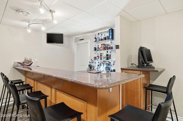 2334 Sunflower Court, Perrysburg, OH 43551