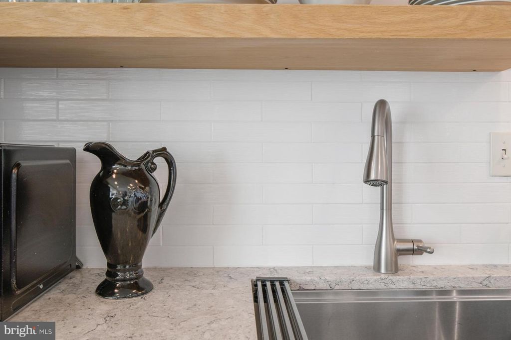 Image 12 of property listing at 10700 COASTAL HWY #2509, Ocean City, MD 21842