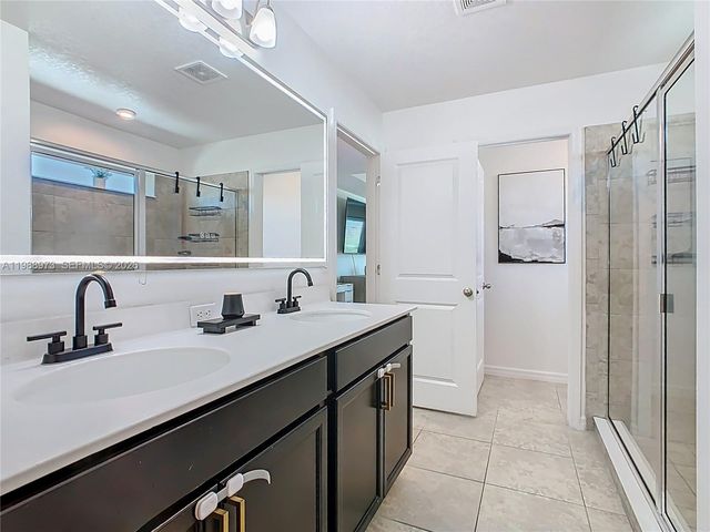 1285 Hilltop Place, St. Cloud, St Cloud, FL 34772