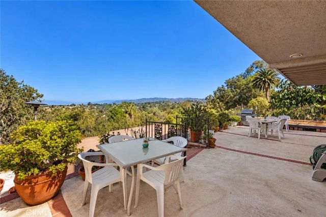 23055 Via Santa Maria, Mission Viejo, CA 92691
