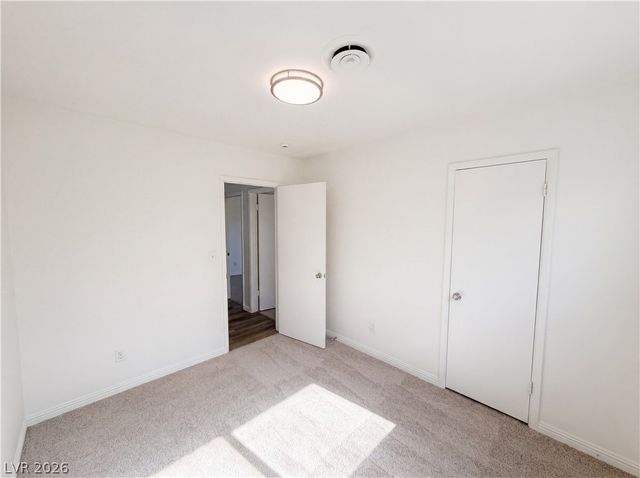 4018 Shady Oak, Las Vegas, NV 89115
