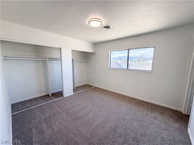 4018 Shady Oak, Las Vegas, NV 89115