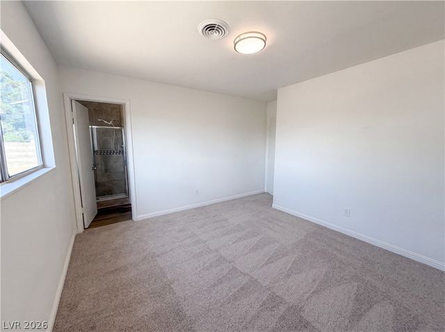 4018 Shady Oak, Las Vegas, NV 89115