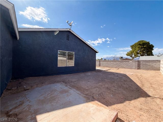 4018 Shady Oak, Las Vegas, NV 89115