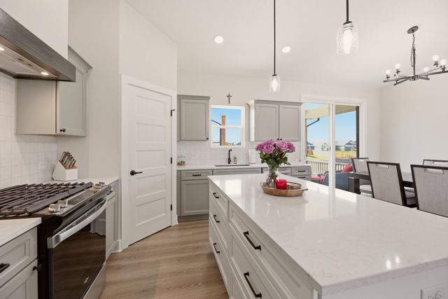 182 S Wellcrest Ct, Goddard, KS 67052