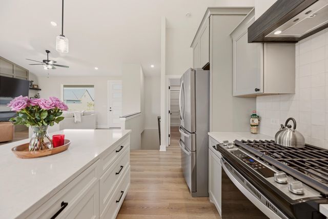 182 S Wellcrest Ct, Goddard, KS 67052