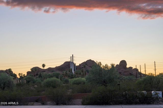 322 E BLUEBELL Lane, Tempe, AZ 85288