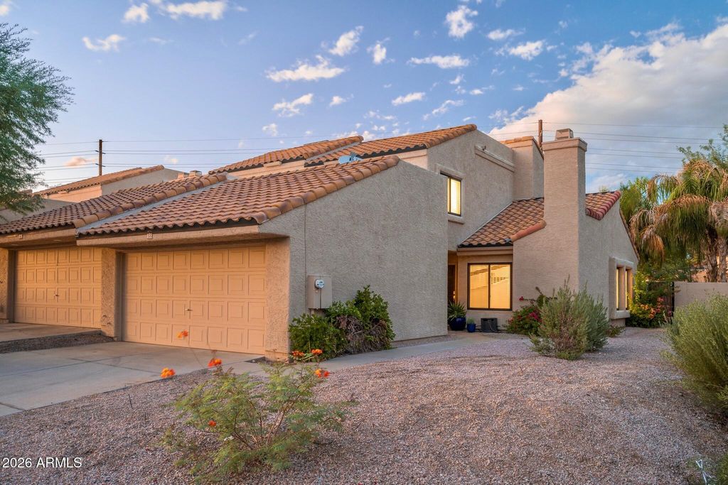 322 E BLUEBELL Lane, Tempe, AZ 85288