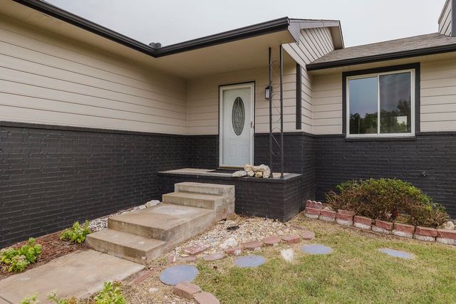 5102 N Blackhawk St., Wichita, KS 67219