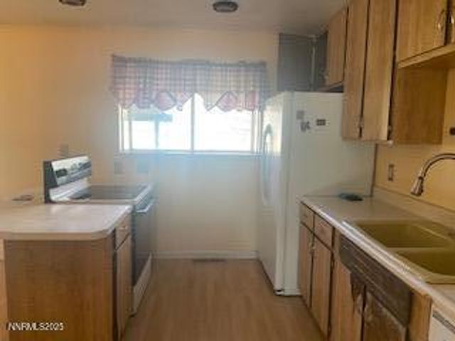 908 Wagner Drive, Carson City, NV 89703