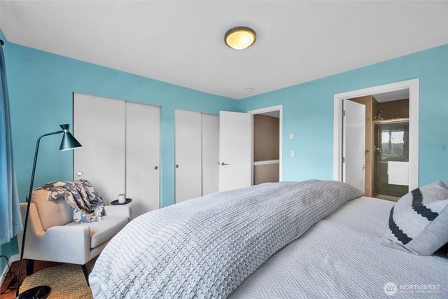 2311 N 113th Place #B, Seattle, WA 98133