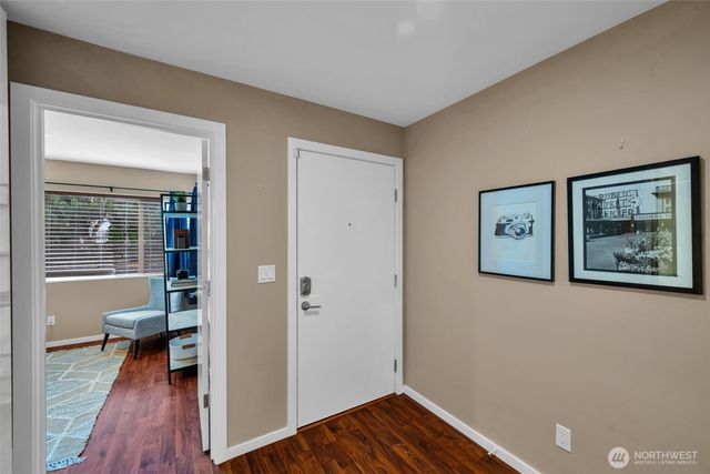 2311 N 113th Place #B, Seattle, WA 98133