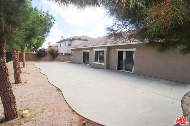 4249 Sungate Drive, Palmdale, CA 93551