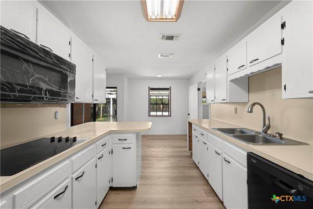 1204 Leif Circle, Copperas Cove, TX 76522