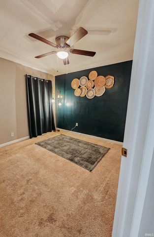 1301 S Boeke Road, Evansville, IN 47714