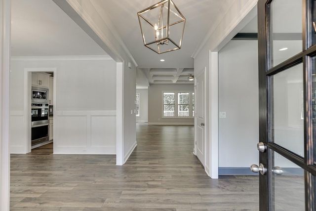 5580 Suwanee Dam Road, Sugar Hill, GA 30518