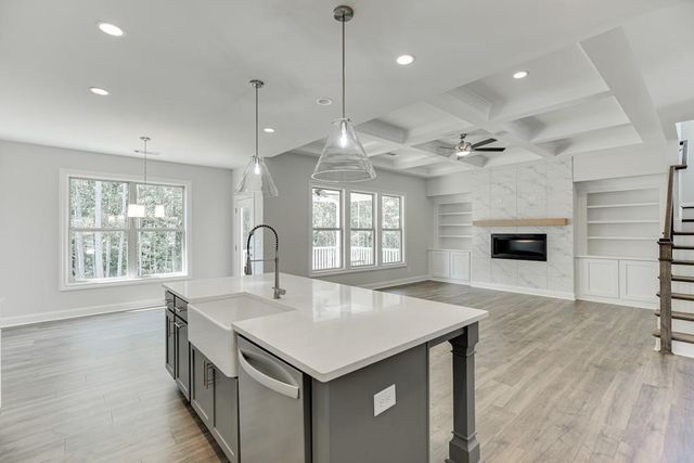 5580 Suwanee Dam Road, Sugar Hill, GA 30518