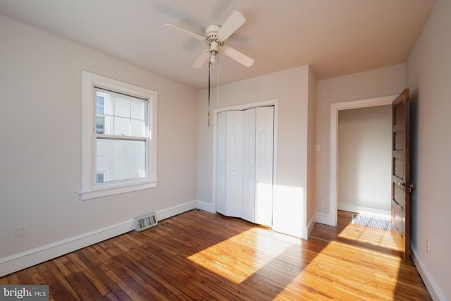 2423 JENKINTOWN RD, Glenside, PA 19038