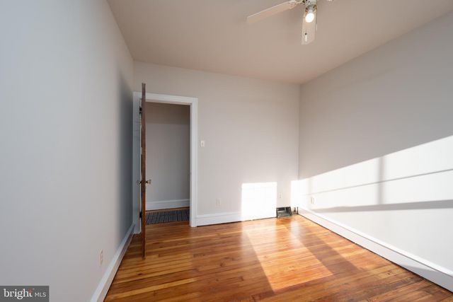 2423 JENKINTOWN RD, Glenside, PA 19038