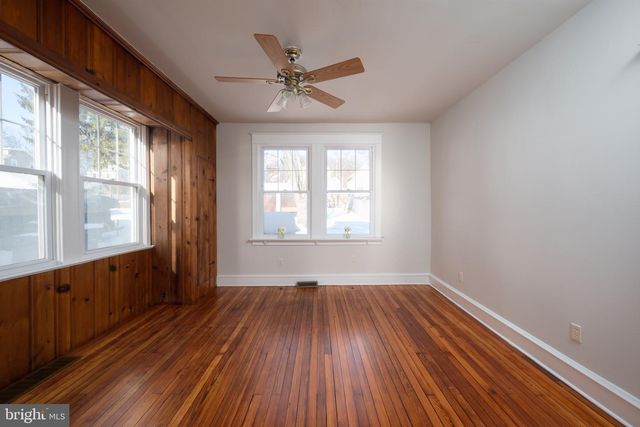 2423 JENKINTOWN RD, Glenside, PA 19038