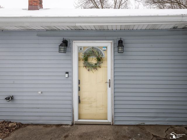 2525 Reinhardt Road, Frenchtown Twp, MI 48162