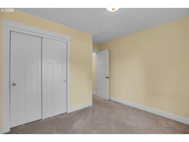 813 Ne 194TH Ave, Portland, OR 97230