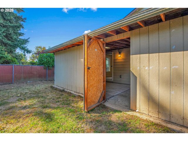 813 Ne 194TH Ave, Portland, OR 97230