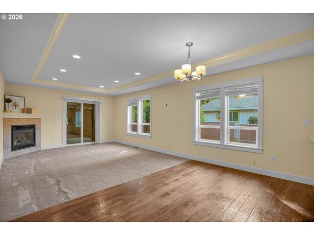 813 Ne 194TH Ave, Portland, OR 97230