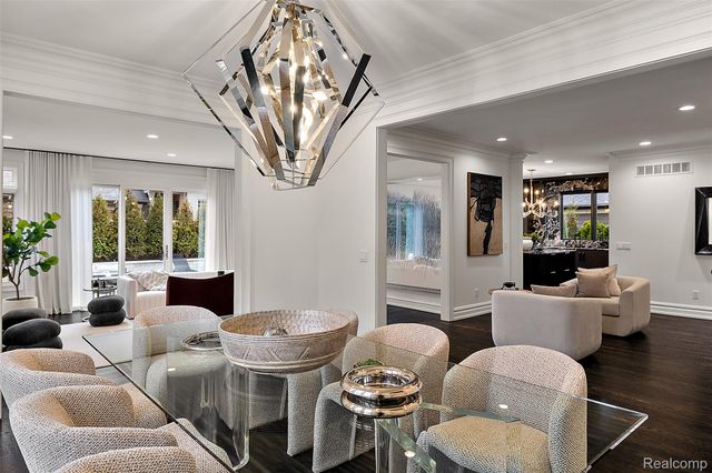 830 Harmon Street, Birmingham, MI 48009