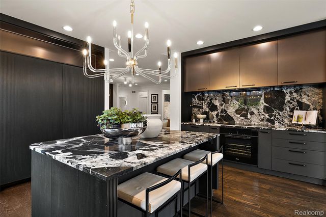 830 Harmon Street, Birmingham, MI 48009