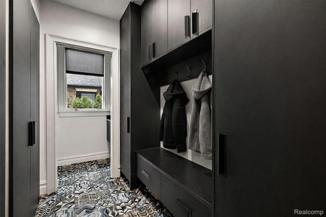 830 Harmon Street, Birmingham, MI 48009