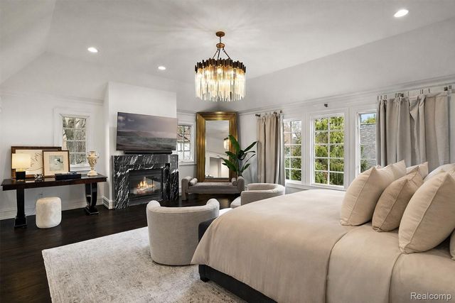 830 Harmon Street, Birmingham, MI 48009