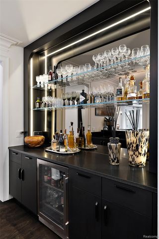 830 Harmon Street, Birmingham, MI 48009