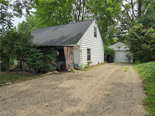 625 Edgewood Drive, Kent, OH 44240