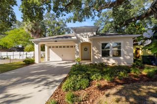 3906 N LYNN AVENUE, Tampa, FL 33603