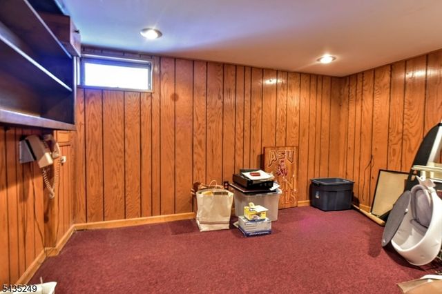 51 Charles St, Dumont Boro, NJ 07628