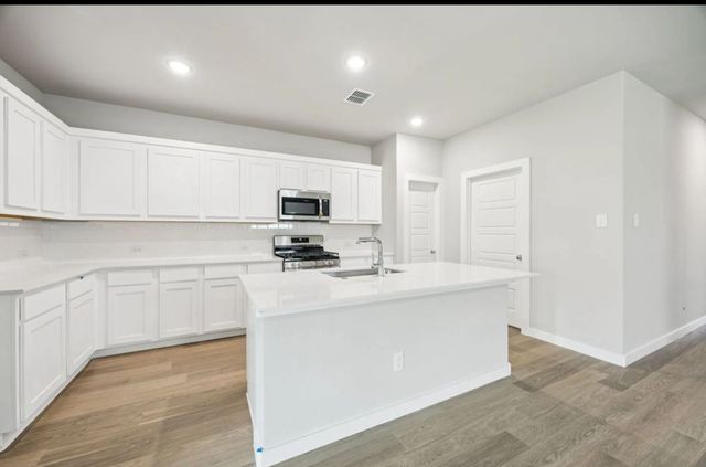 1014 Honeydew Lane, Mckinney, TX 75071