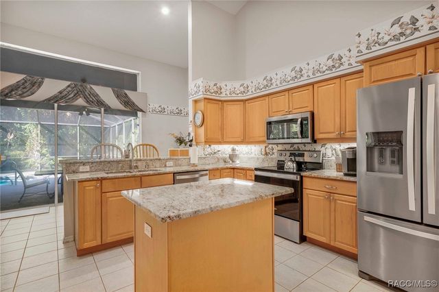 4396 N Forest Lake Drive, Hernando, FL 34442