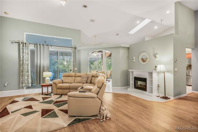 4396 N Forest Lake Drive, Hernando, FL 34442