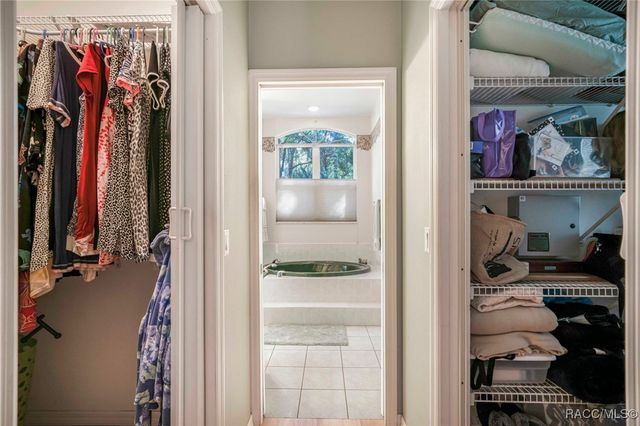 4396 N Forest Lake Drive, Hernando, FL 34442