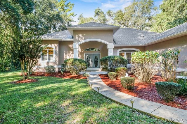 4396 N Forest Lake Drive, Hernando, FL 34442