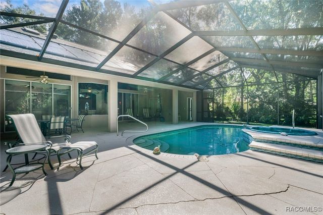 4396 N Forest Lake Drive, Hernando, FL 34442