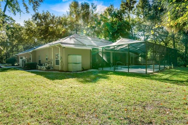 4396 N Forest Lake Drive, Hernando, FL 34442