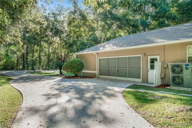 4396 N Forest Lake Drive, Hernando, FL 34442