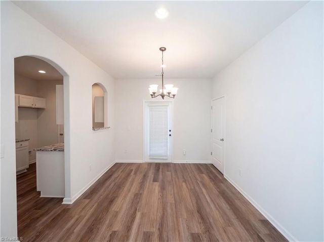 266 Kendall Drive, Winston-salem, NC 27107