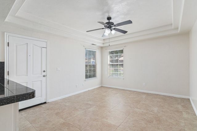 30245 White Wake, Canyon Lake, CA 92587