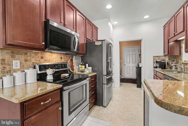 224 ALDENWOOD DR, Carlisle, PA 17015